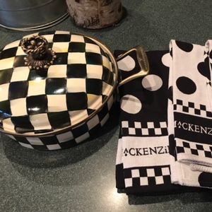 Brand New Mackenzie Childs 3QT Casserole/Dutch Ove